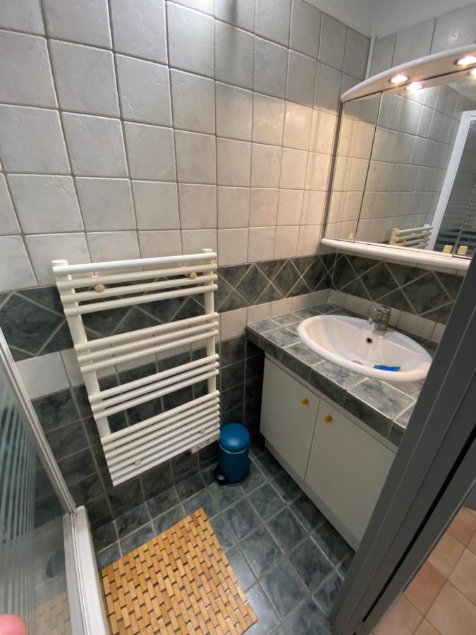 Joli Appartement Cosy آرْلْ المظهر الخارجي الصورة